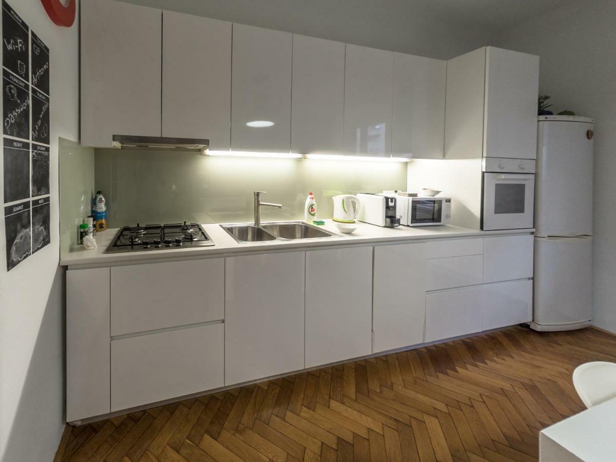 Artissimo Apartments ซาเกร็บ ภายนอก รูปภาพ