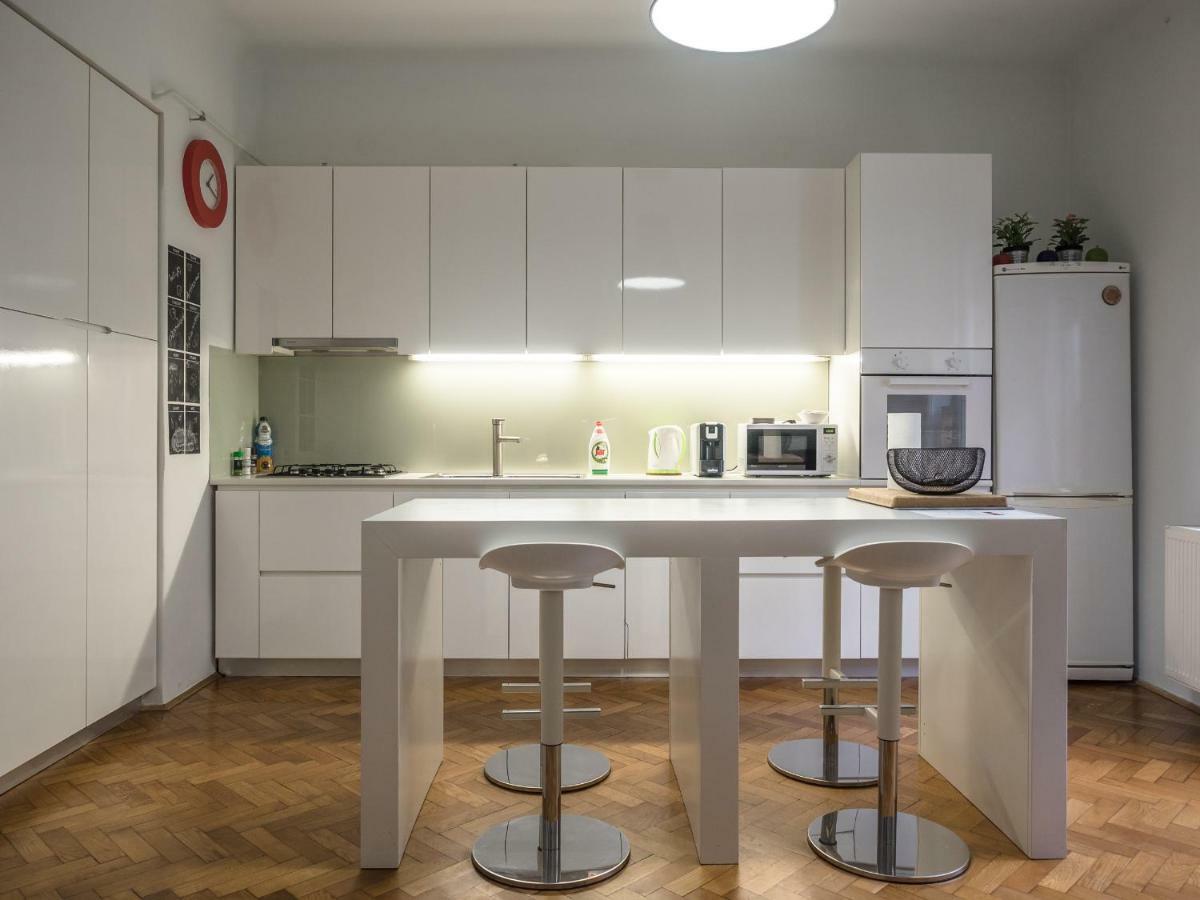 Artissimo Apartments ซาเกร็บ ภายนอก รูปภาพ